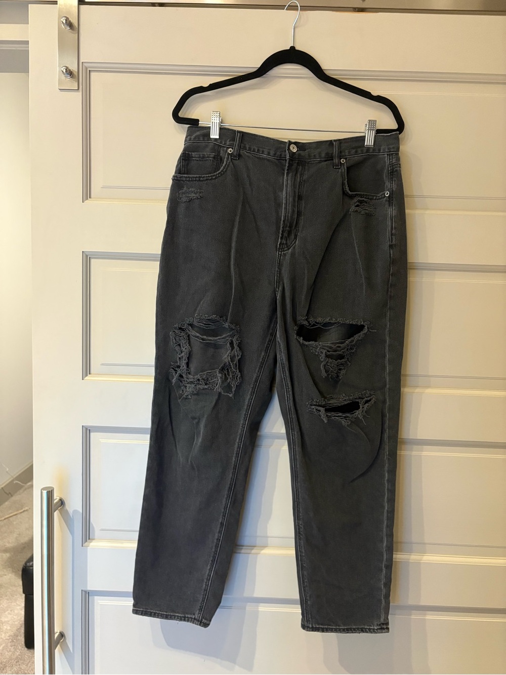 American Eagle Distressed Black Jeans
